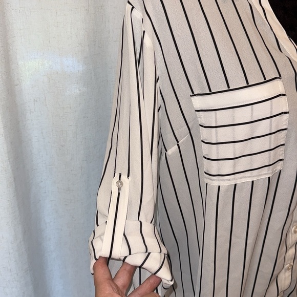 Maurice’s‎ Women’s XL Button Down Striped Blouse NWT - Picture 3 of 6